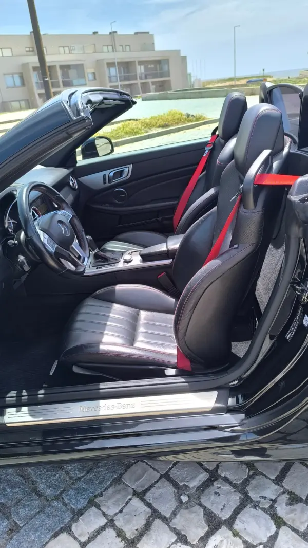 Mercedes-Benz SLK 250 (BlueEFFICIENCY) 7G-TRONIC 16