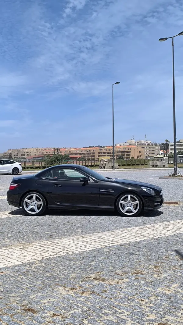 Mercedes-Benz SLK 250 (BlueEFFICIENCY) 7G-TRONIC 10