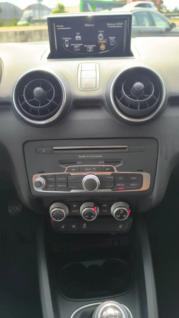 Audi A1 Sportback 1.0 TFSI Design 18