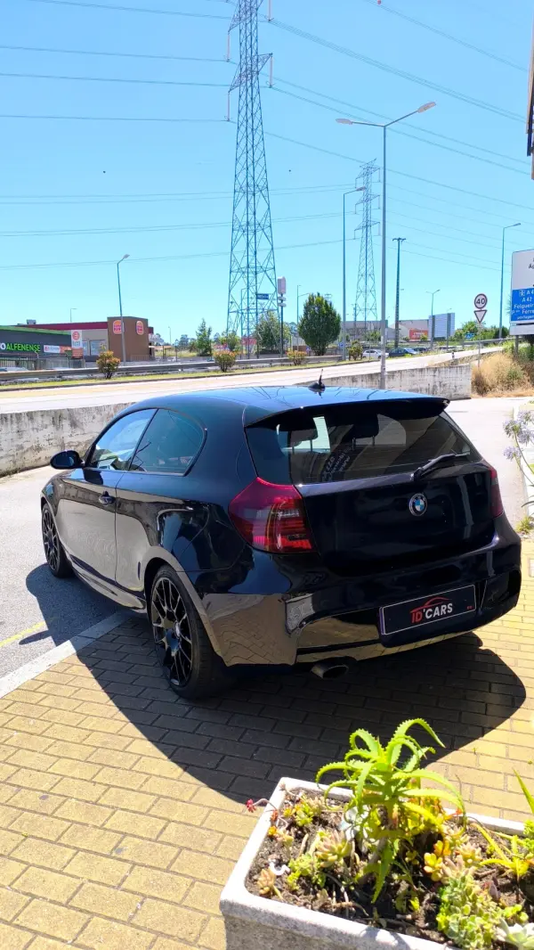 BMW 118 d Limited Edition Lifestyle c/ M Sport Pack 6