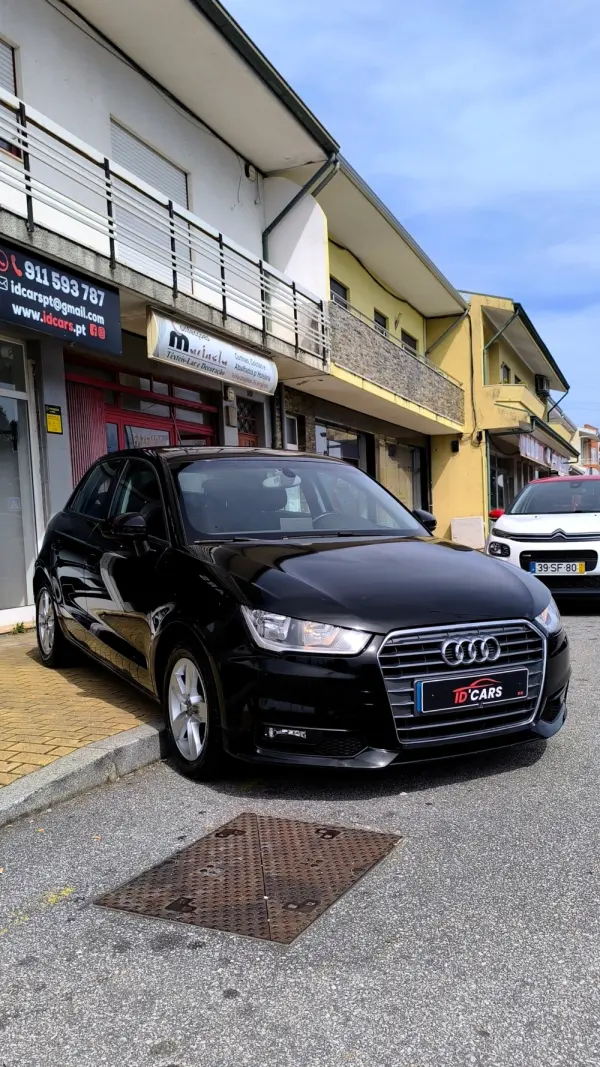 Audi A1 Sportback 1.0 TFSI Design 4