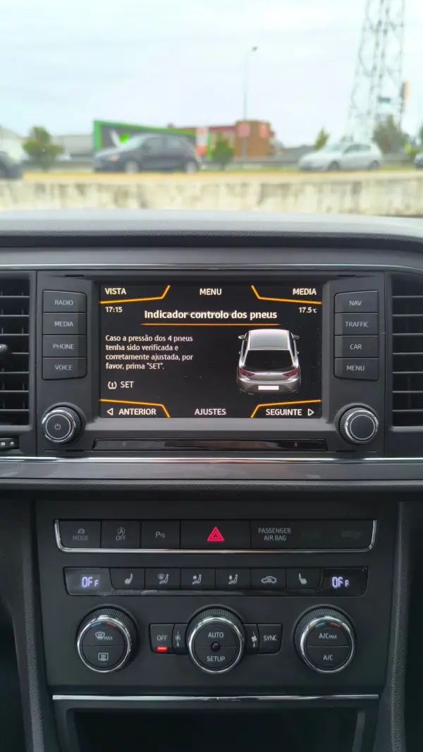 SEAT Leon 2.0 TDI FR DSG S/S 33