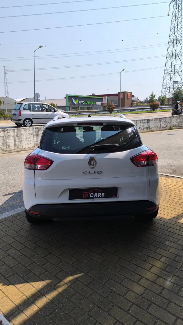 Renault Clio Sport Tourer 7