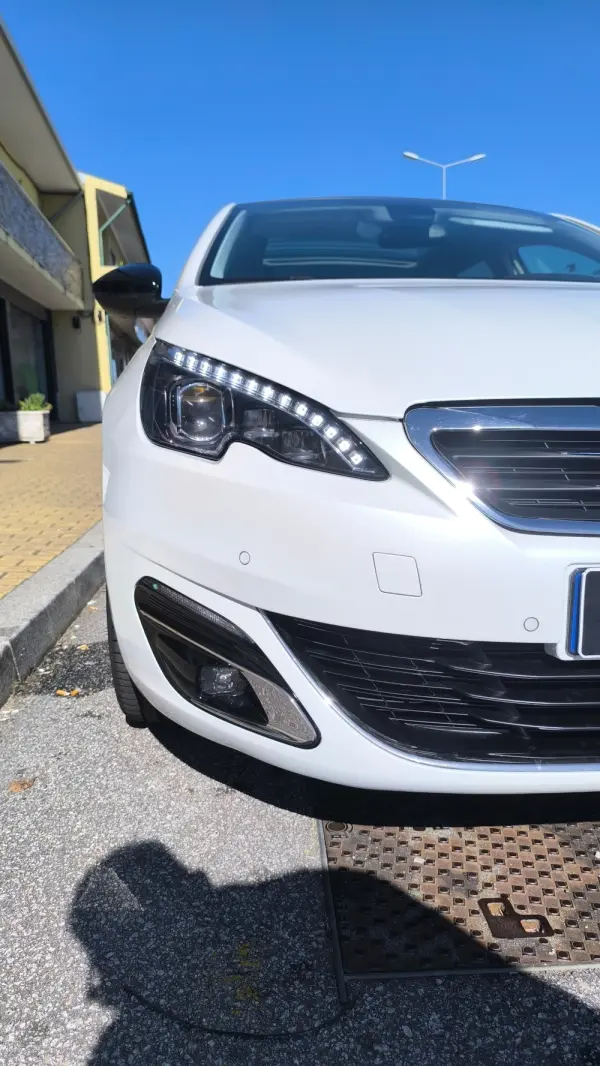 Peugeot 308 1.6 BlueHDi Allure J17 29