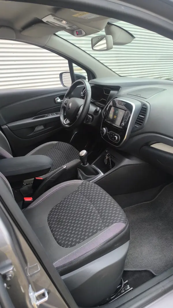 Renault Captur ENERGY TCe 90 Experience 11