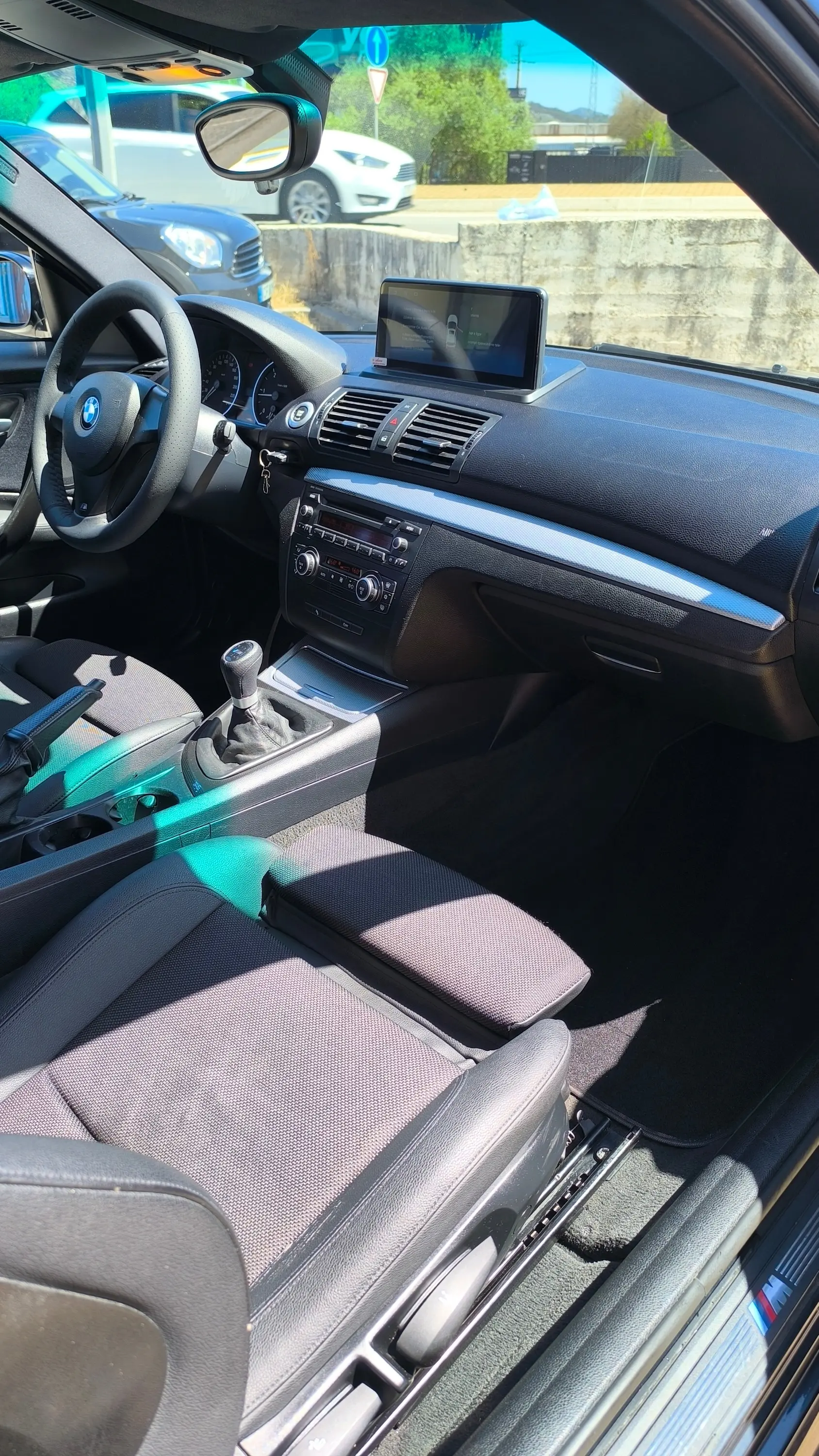 BMW 118 d Limited Edition Lifestyle c/ M Sport Pack 11