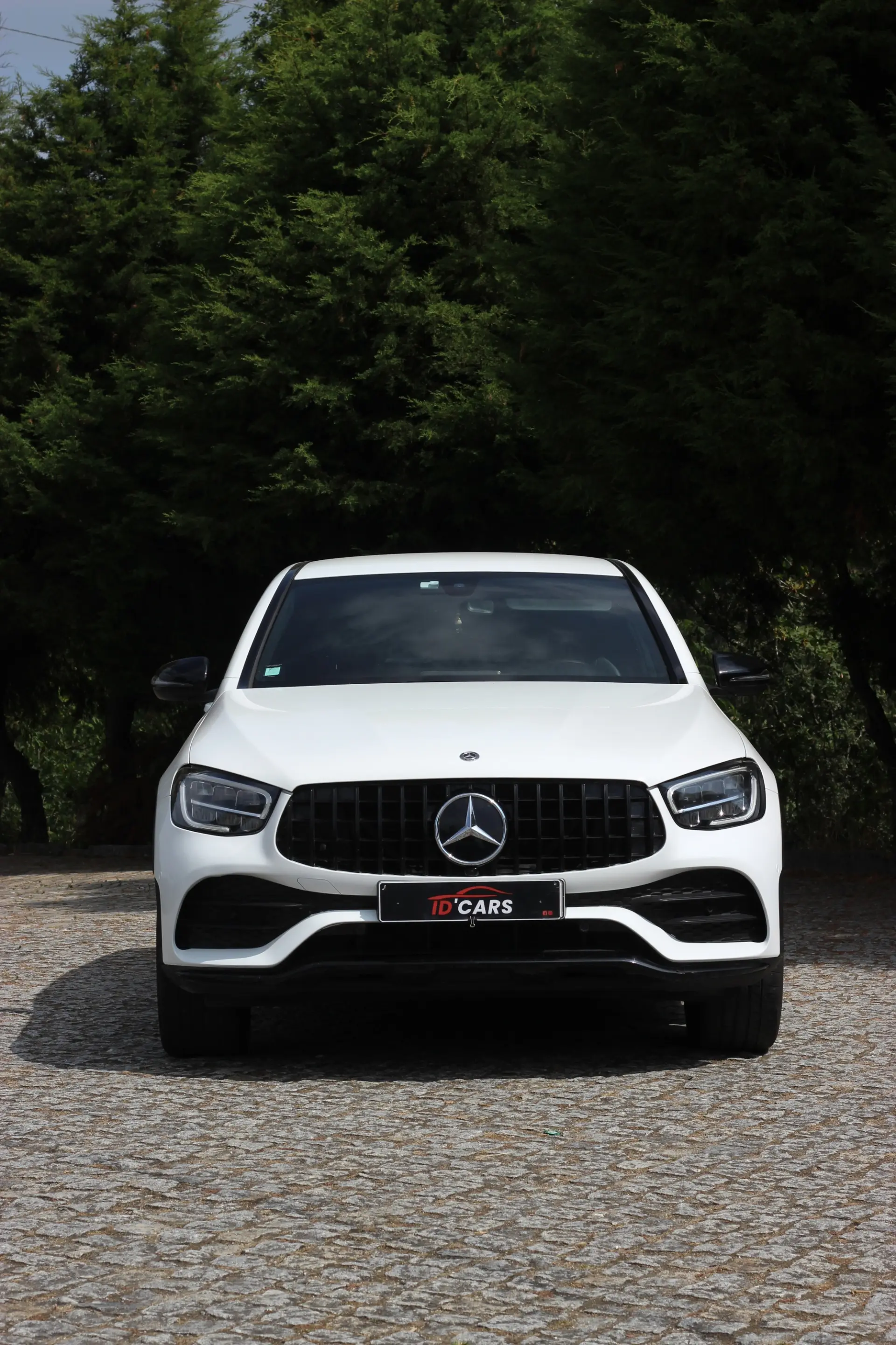 Mercedes-Benz GLC 300 e Coupé 4Matic 2