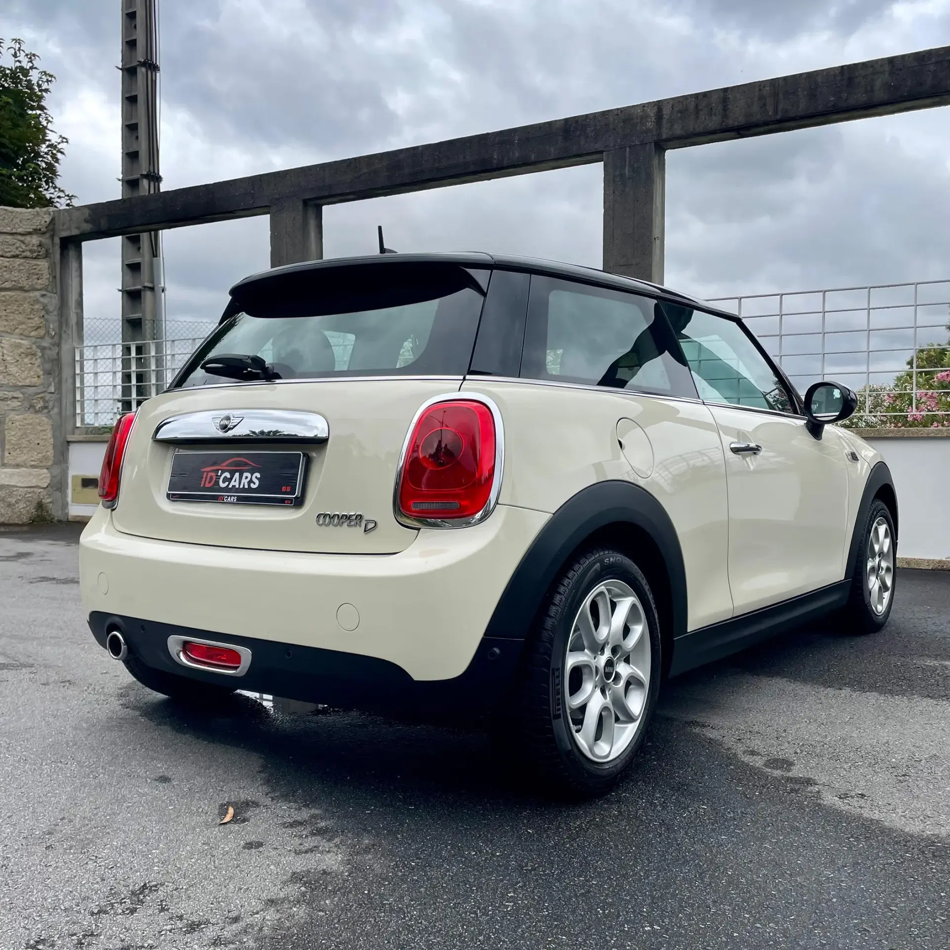 MINI 3 Portas Cooper D 7
