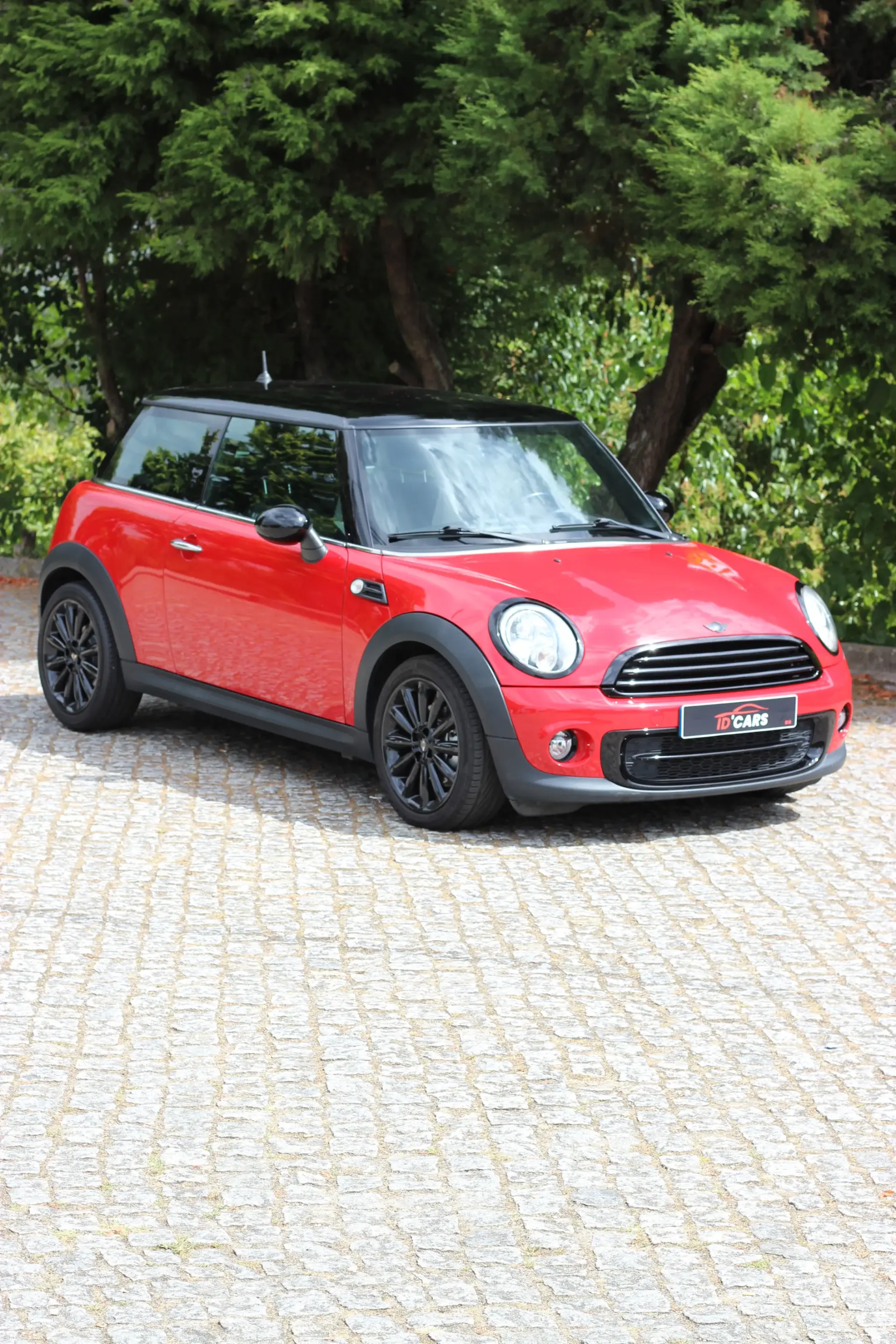 MINI 3 Portas Cooper D 1
