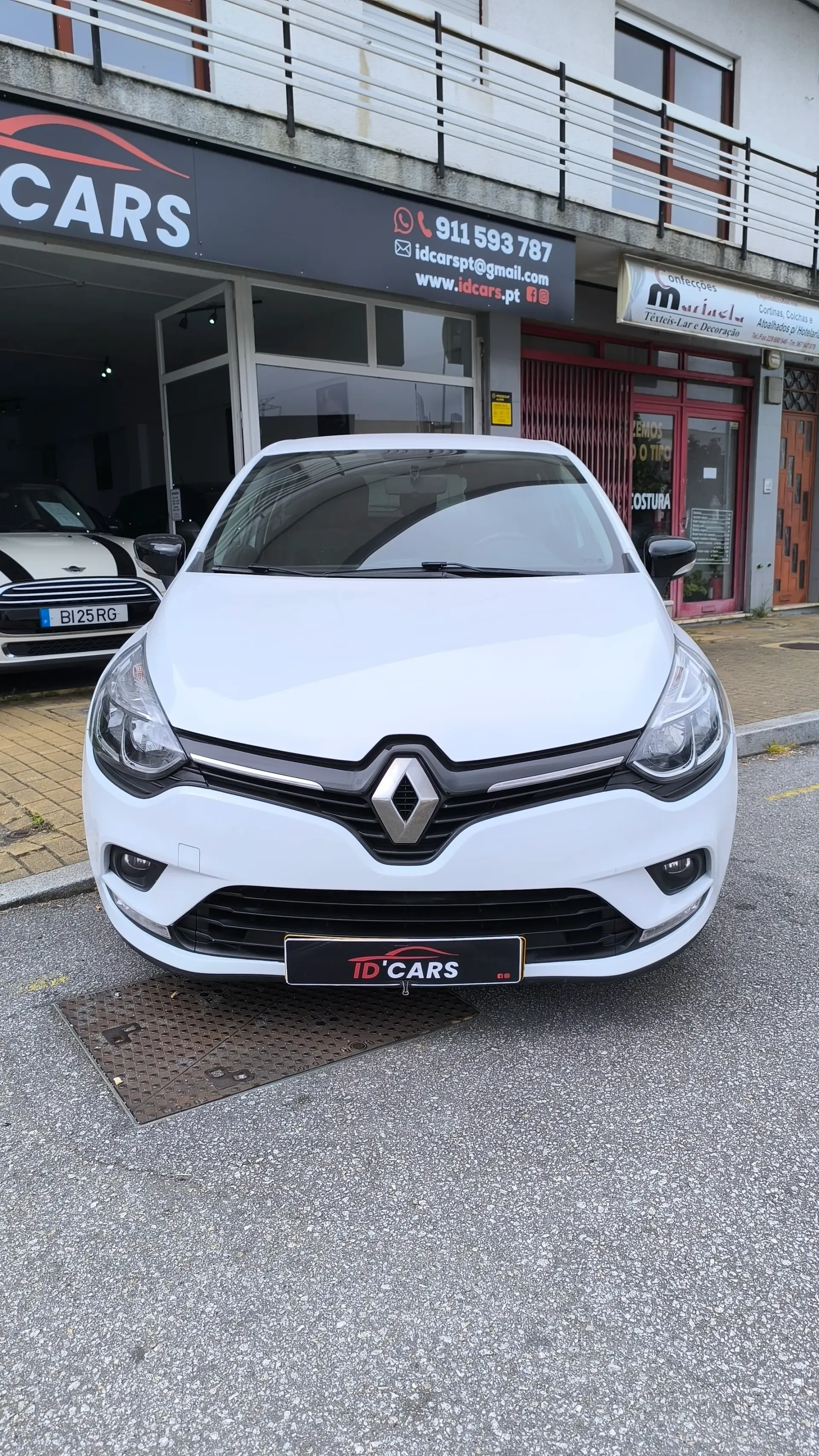 Renault Clio 0.9 TCe Limited 4