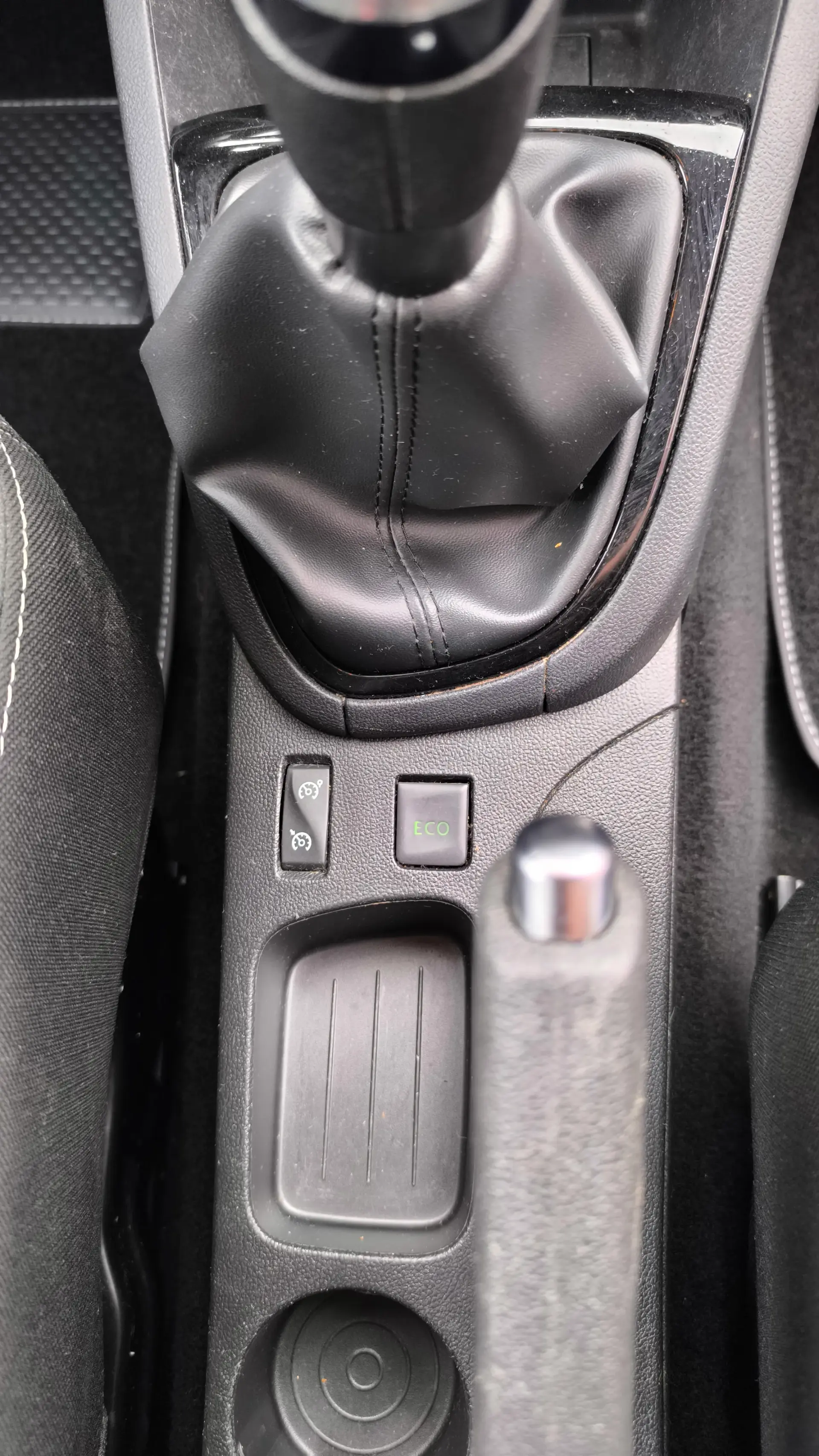 Renault Clio 0.9 TCe Limited 21