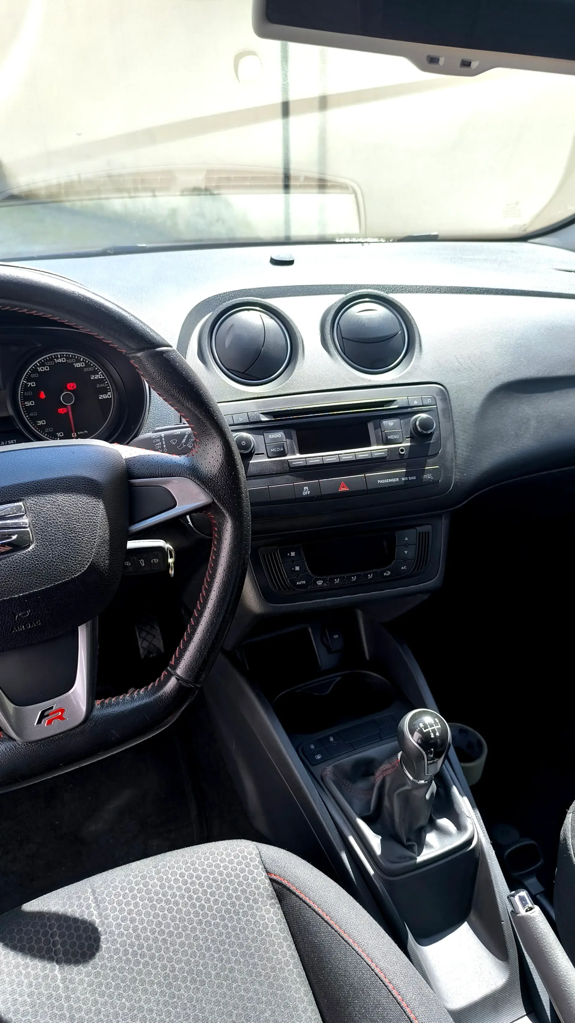 SEAT Ibiza 1.6 TDi FR 13