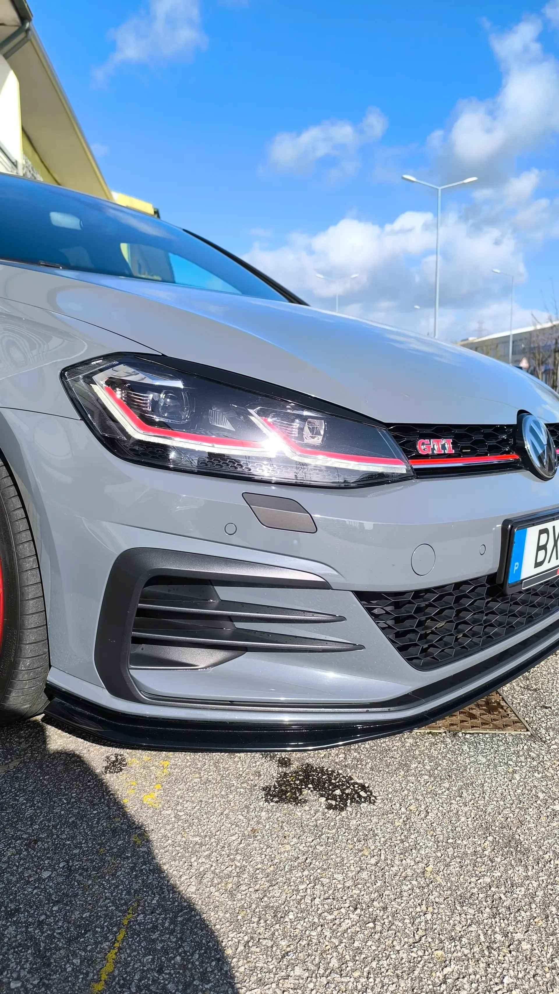 Volkswagen Golf 2.0 TSI TCR DSG 19
