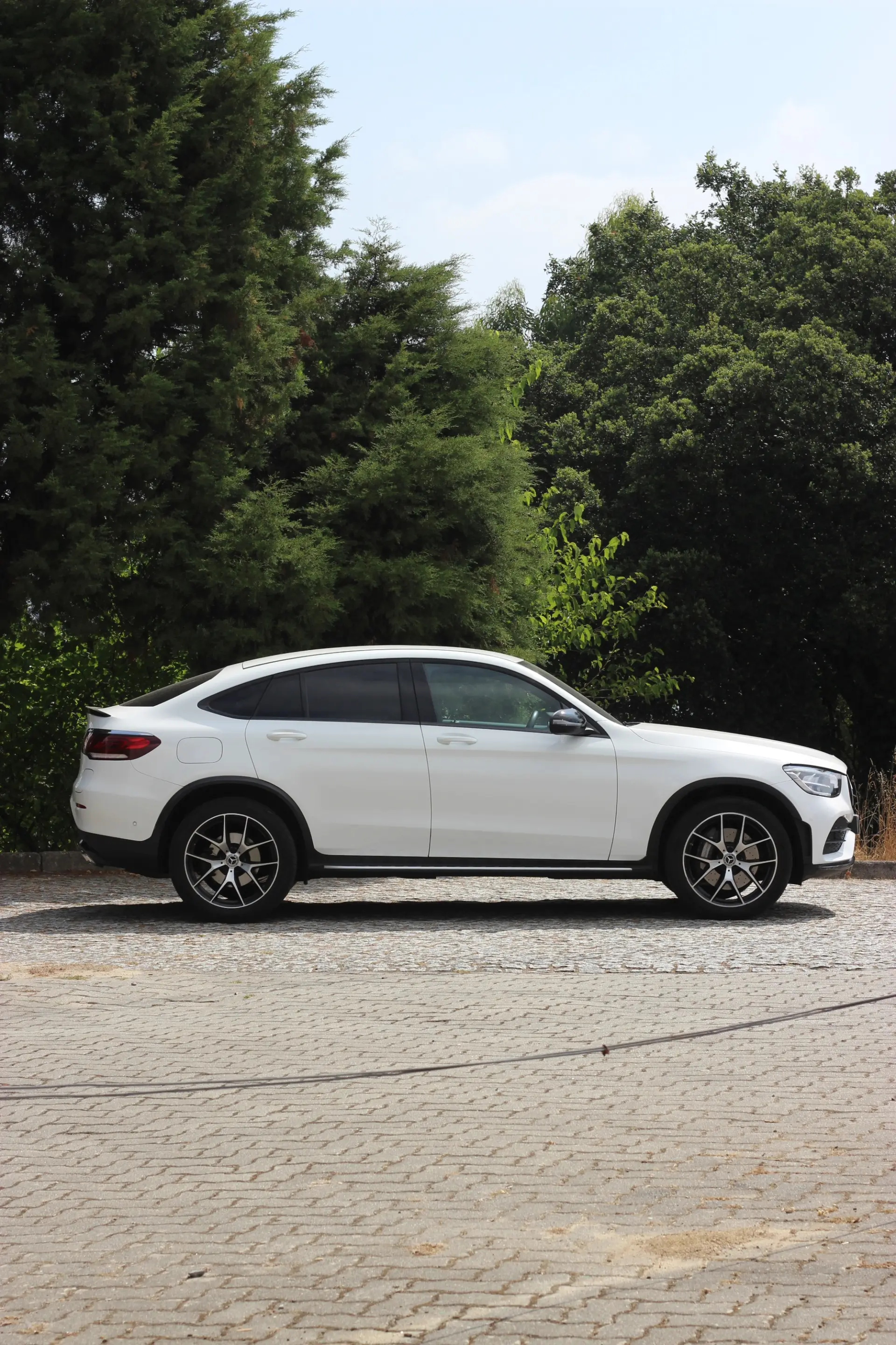 Mercedes-Benz GLC 300 e Coupé 4Matic 11