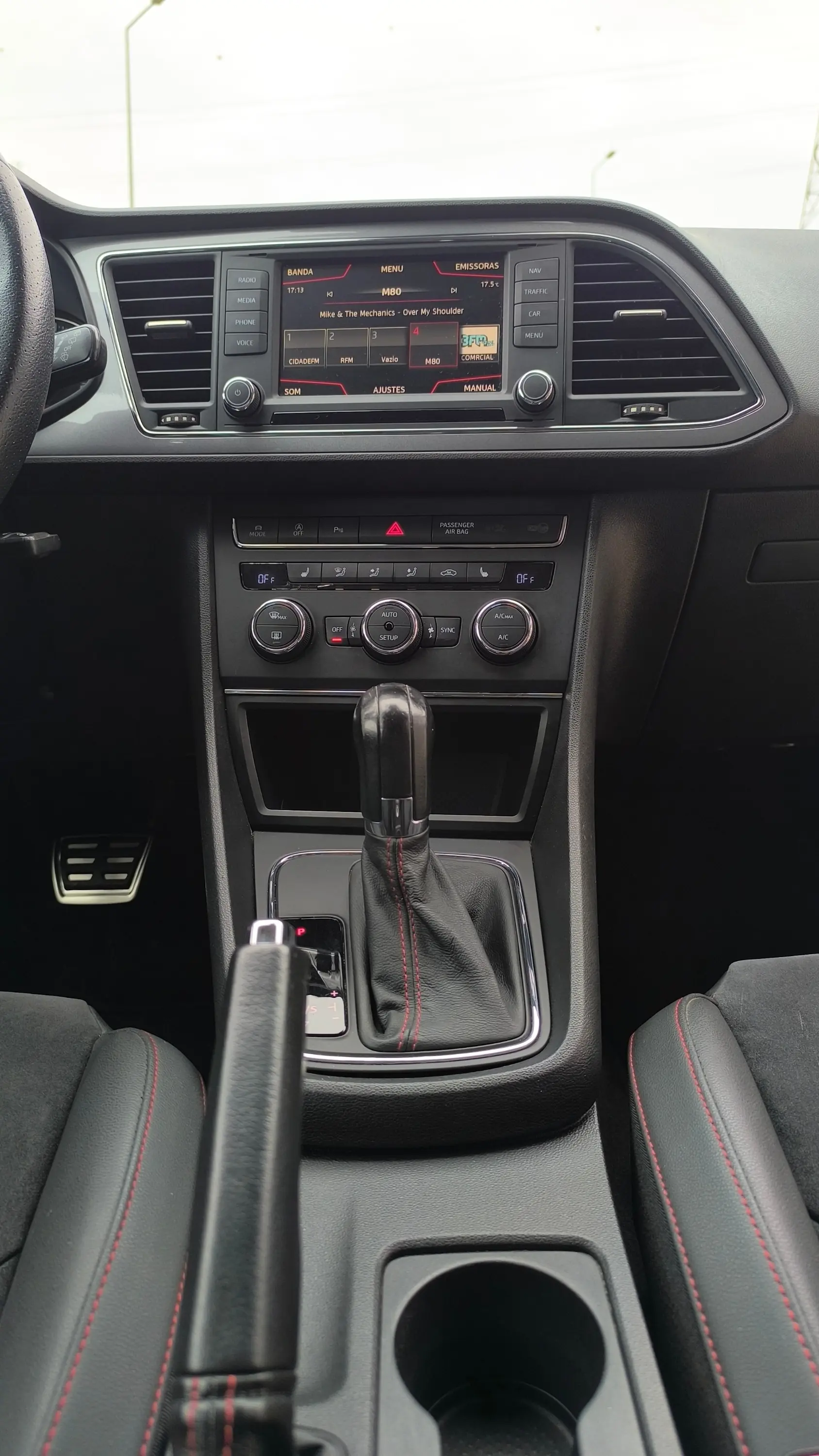 SEAT Leon 2.0 TDI FR DSG S/S 25