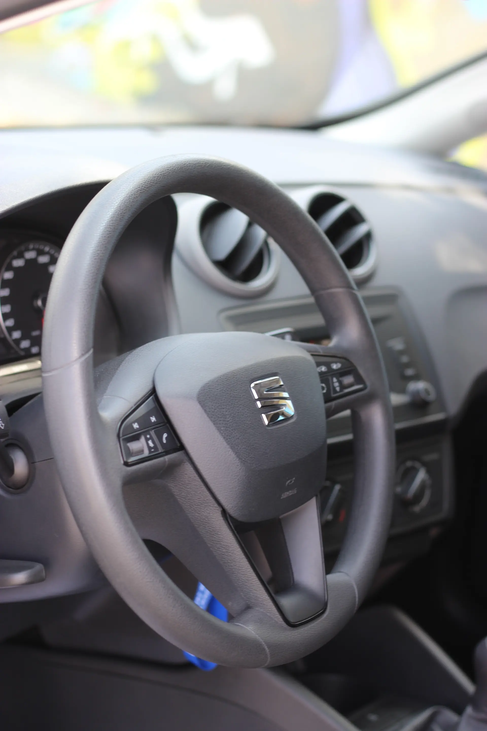 SEAT Ibiza 1.2 12V Style 8