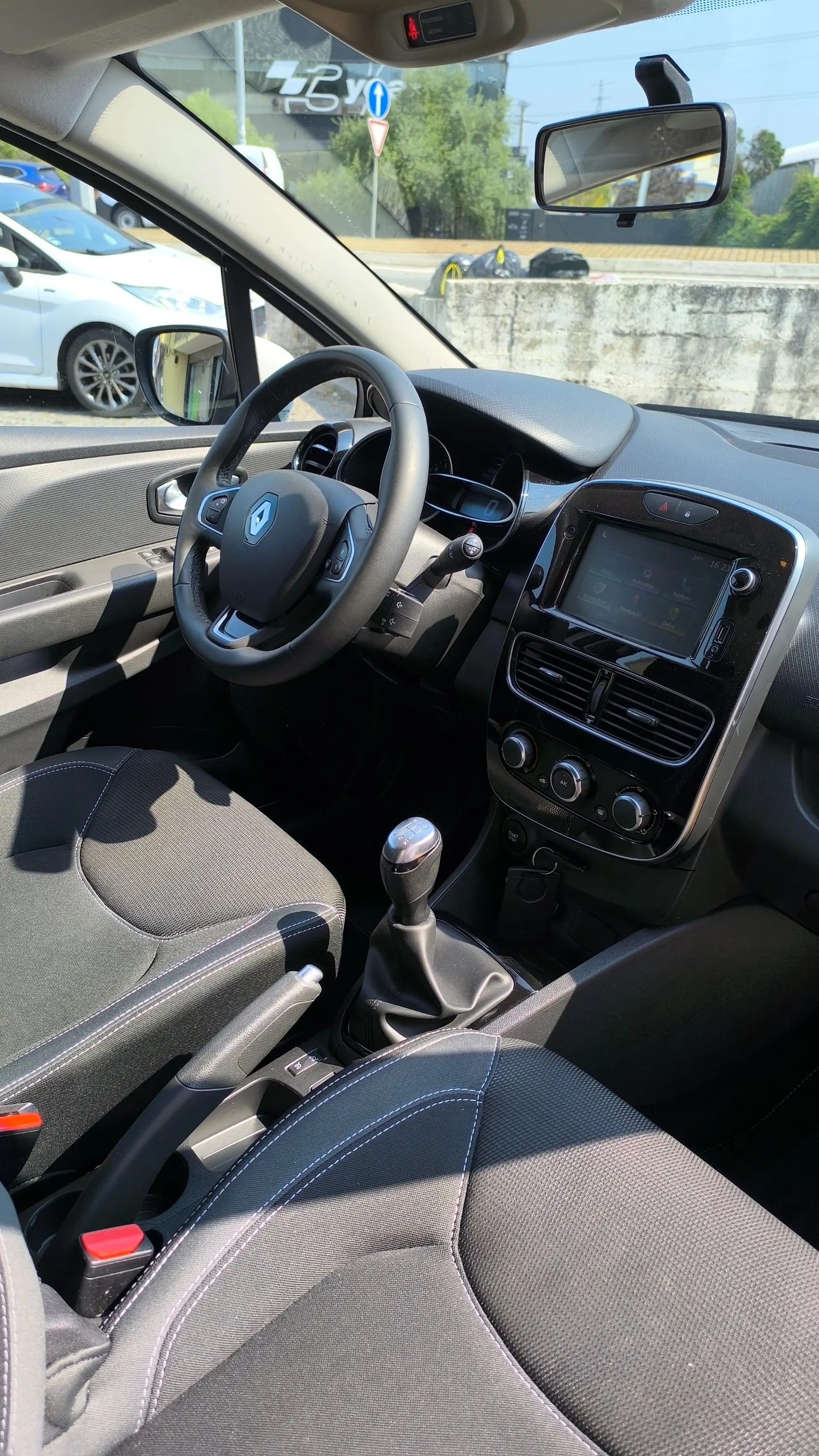 Renault Clio Sport Tourer 13