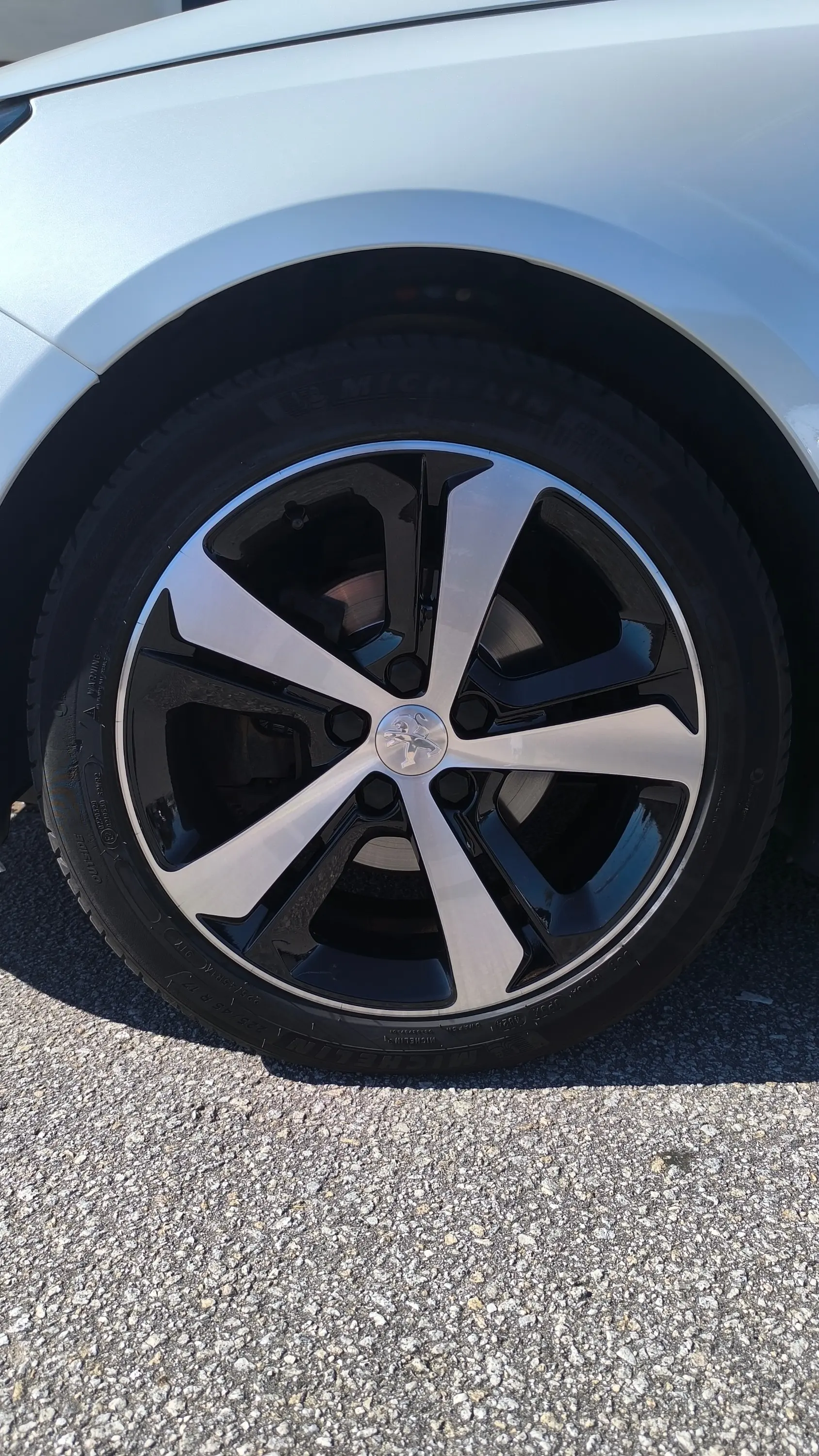 Peugeot 308 1.6 BlueHDi Allure J17 28
