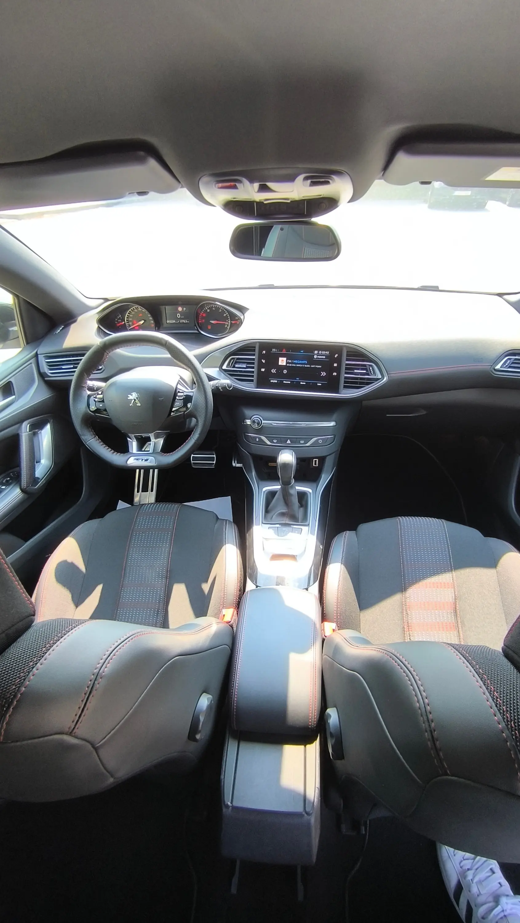 Peugeot 308 SW PureTech 130 EAT6 Stop & Start GT-Line Edition 12