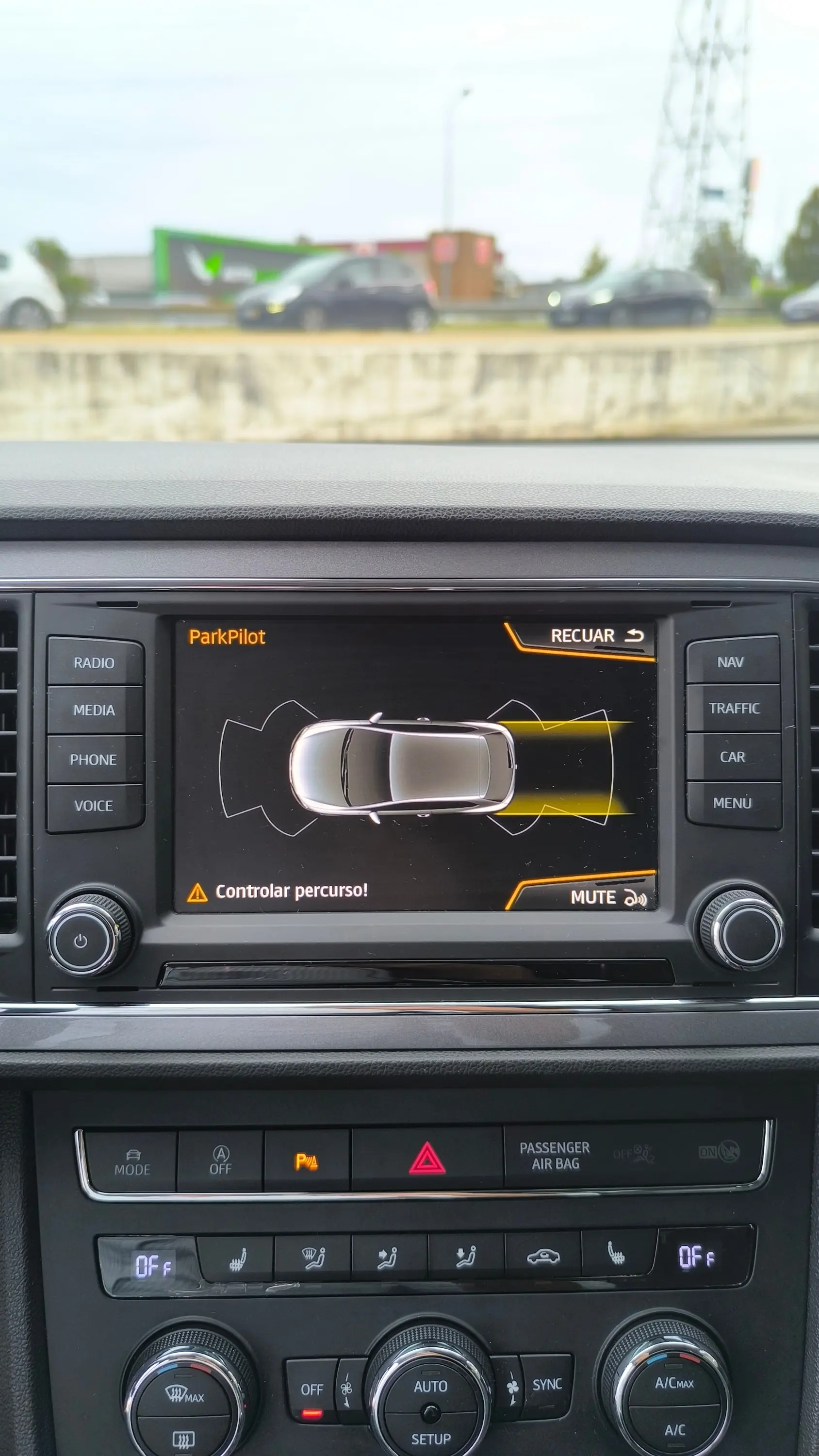 SEAT Leon 2.0 TDI FR DSG S/S 34