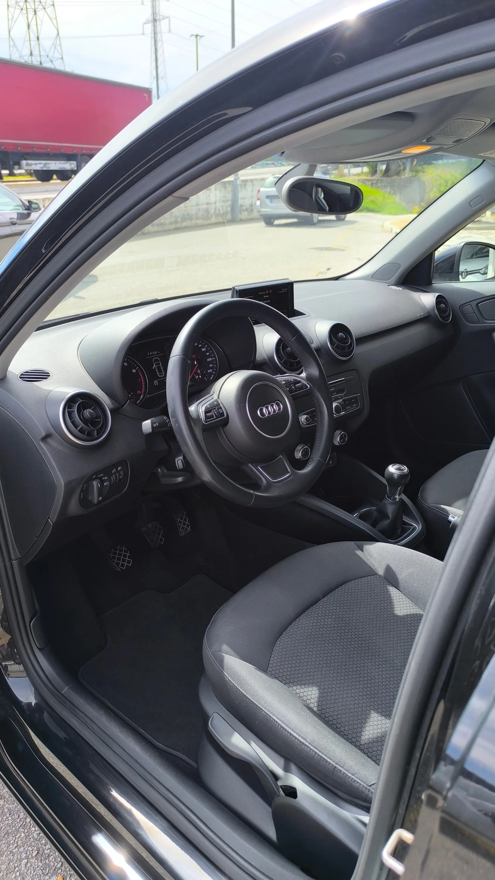 Audi A1 Sportback 1.0 TFSI Design 10