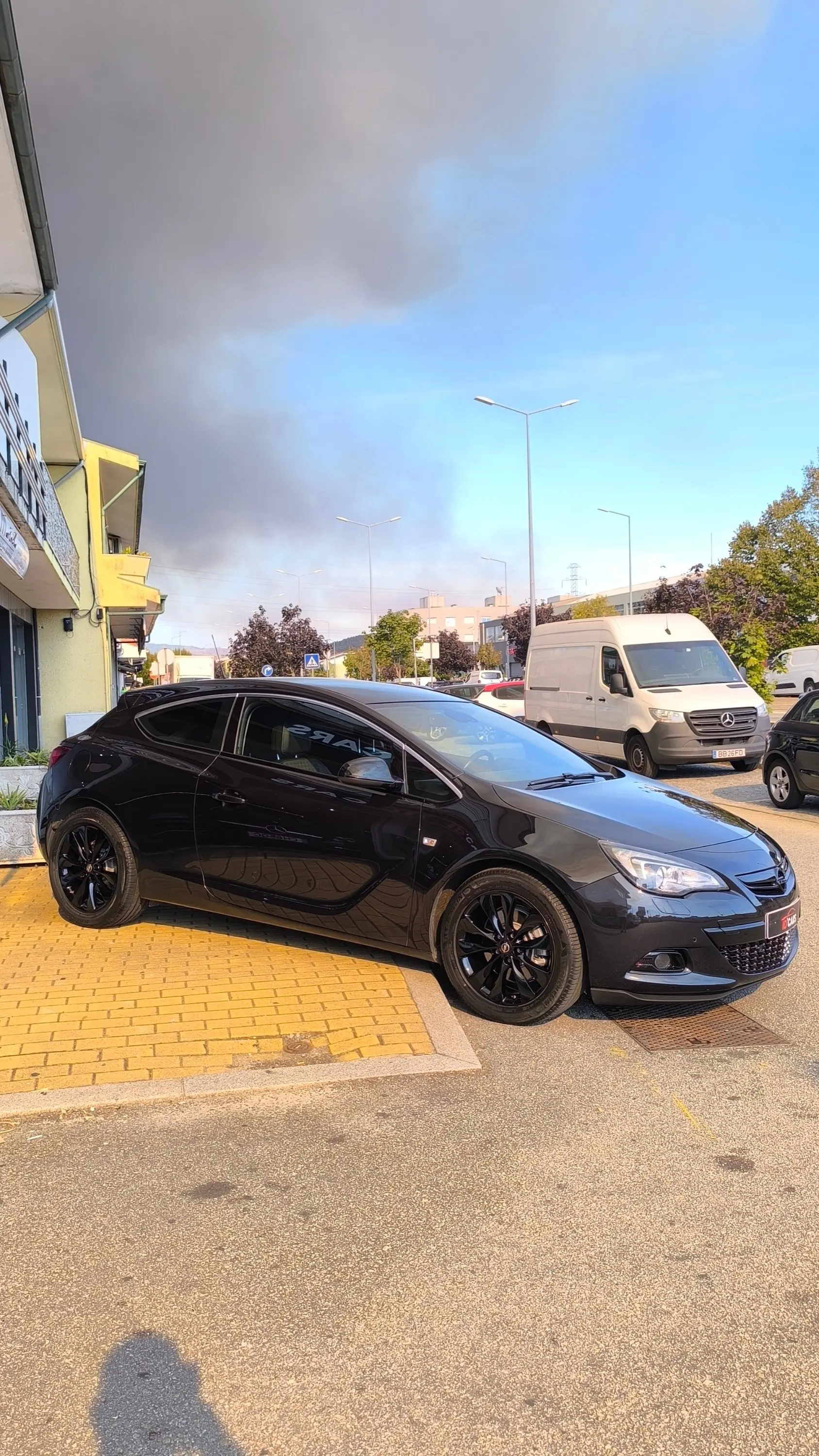 Opel Astra GTC 1.7 CDTI DPF Cosmo 5
