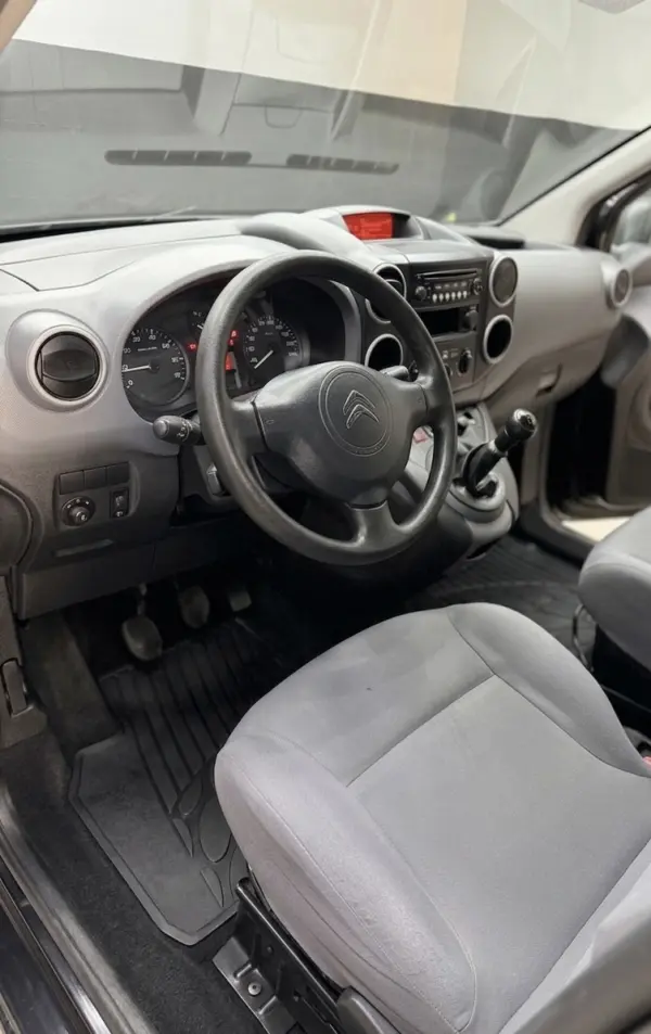 Citroen Berlingo Outro 7