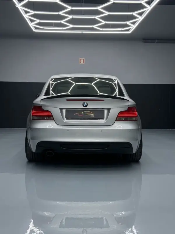 BMW 123 d Limited Edition Lifestyle c/ M Sport Pack 5