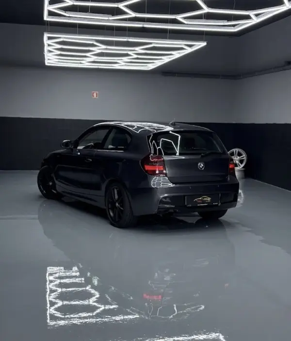 BMW 120 d 6