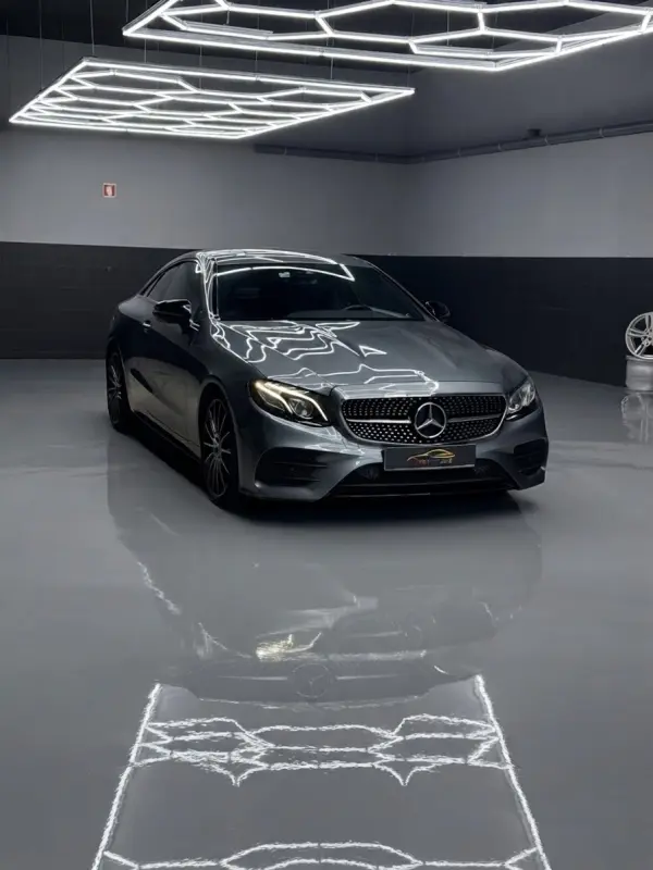 Mercedes-Benz E 300 d AMG Line Aut. 2