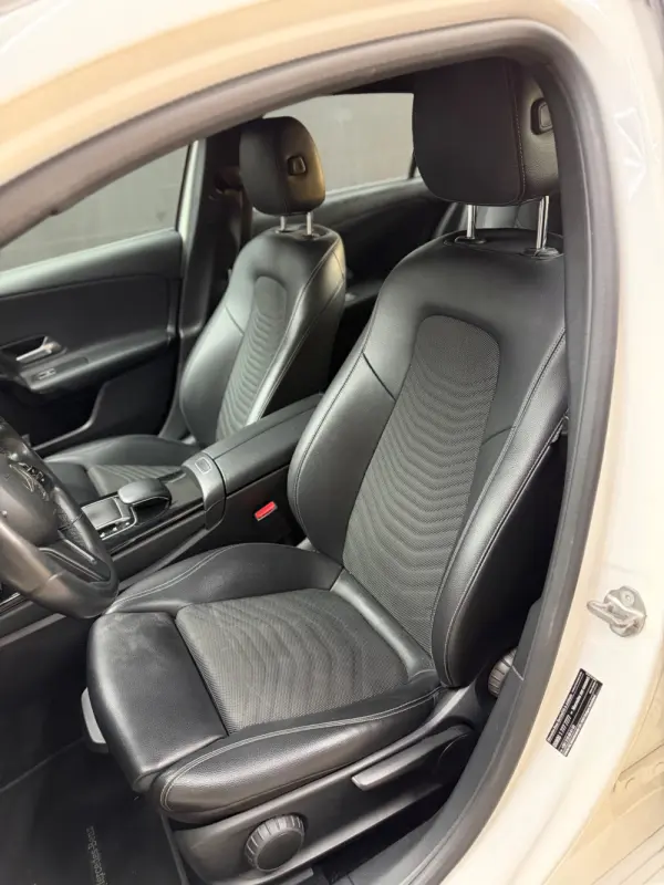 Mercedes-Benz A 180 d Style Plus Aut. 9