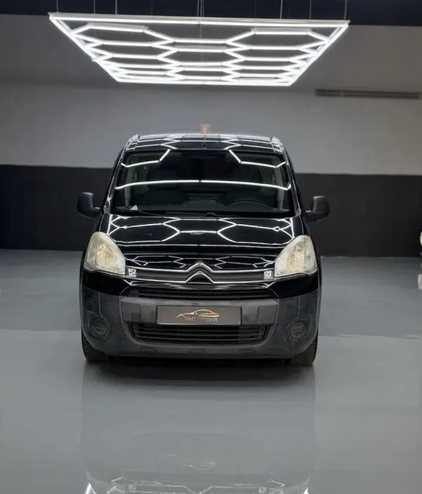 Citroen Berlingo Outro 3