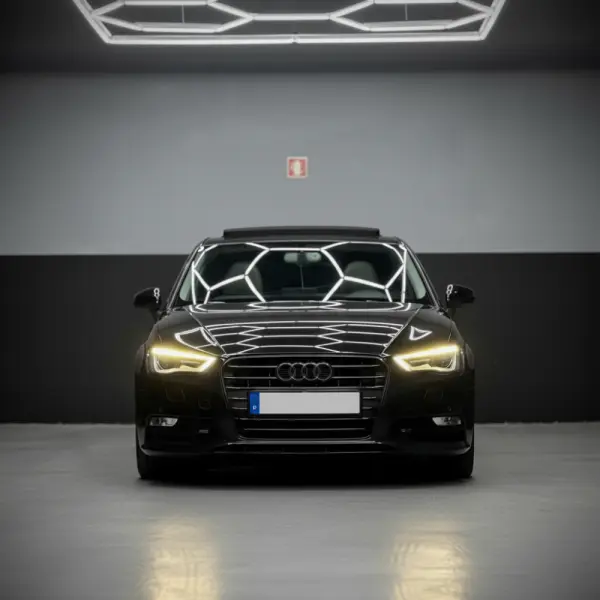 Audi A3 2.0 TDI S-line S tronic 2