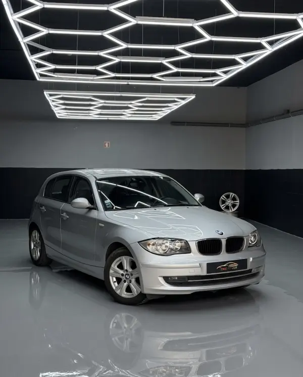 BMW 118 d Line Sport 1