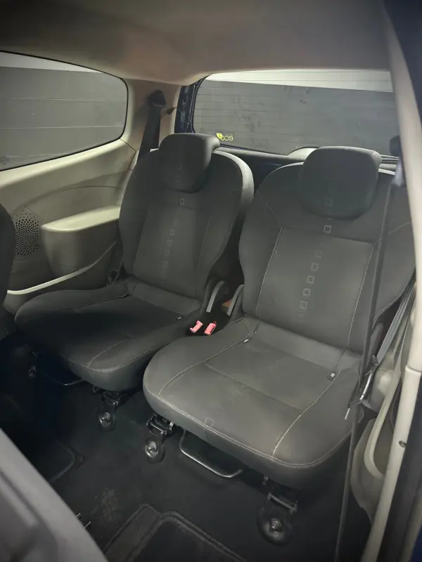 Renault Twingo 1.2 16V City 8