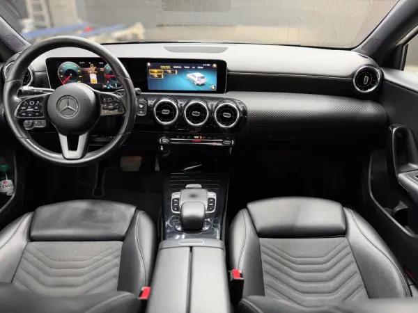 Mercedes-Benz A 180 d Style Plus Aut. 8