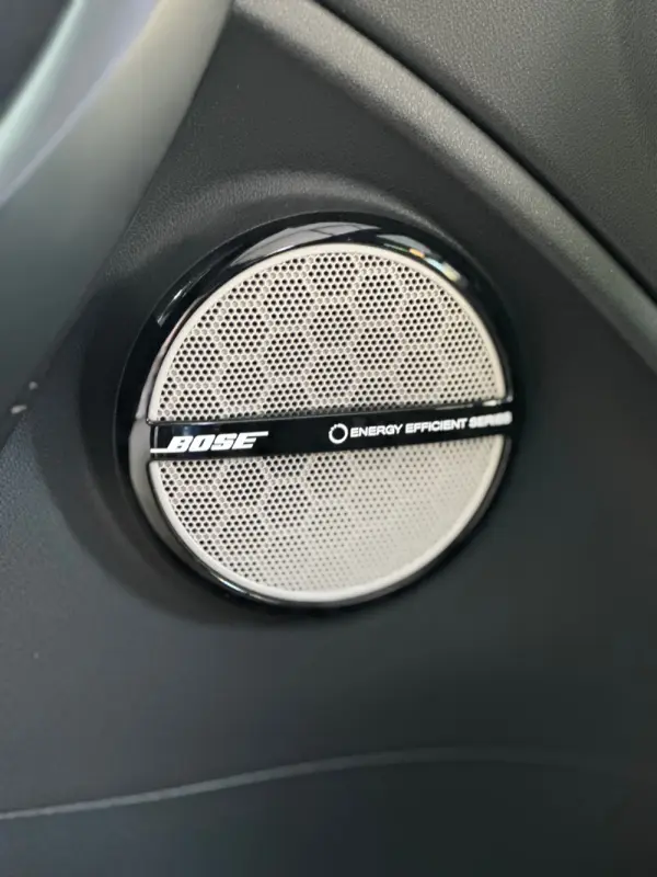 Renault Mégane Coupe Energy dCi 130 FAP Start & Stop Bose Edition 8