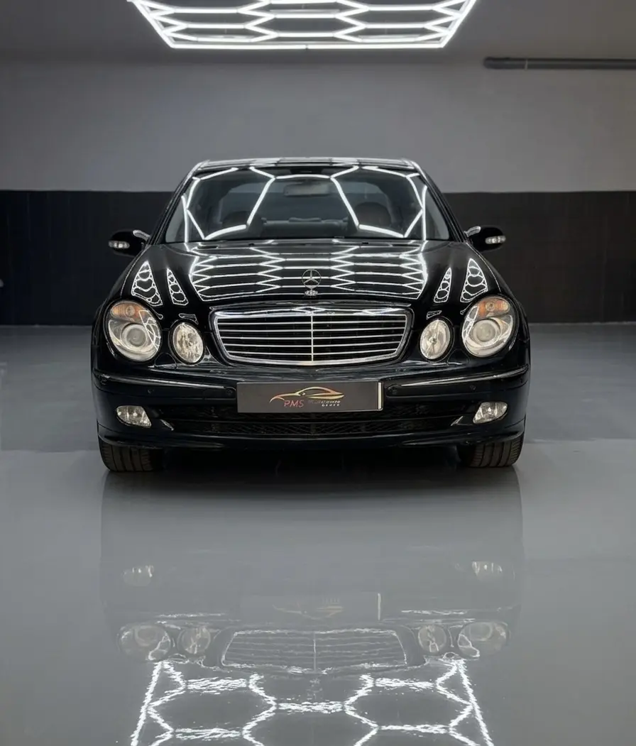Mercedes-Benz E 270 3