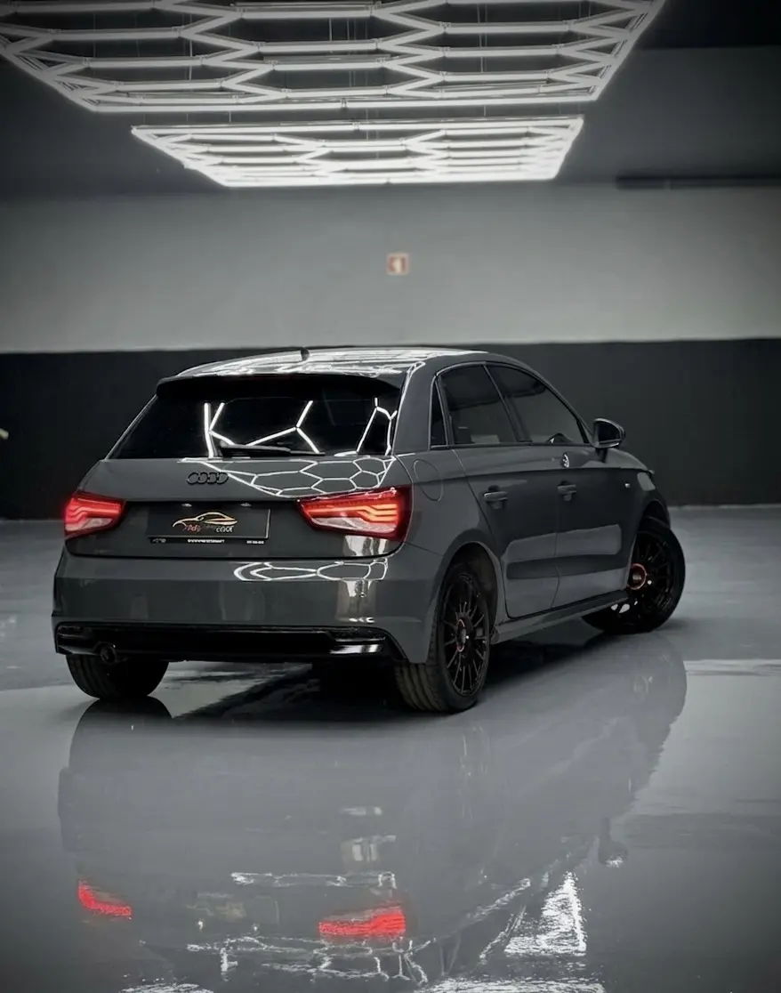 Audi A1 Sportback S-Line 5