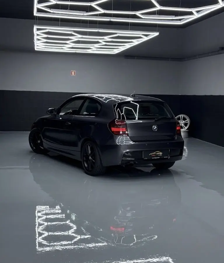 BMW 120 d 6