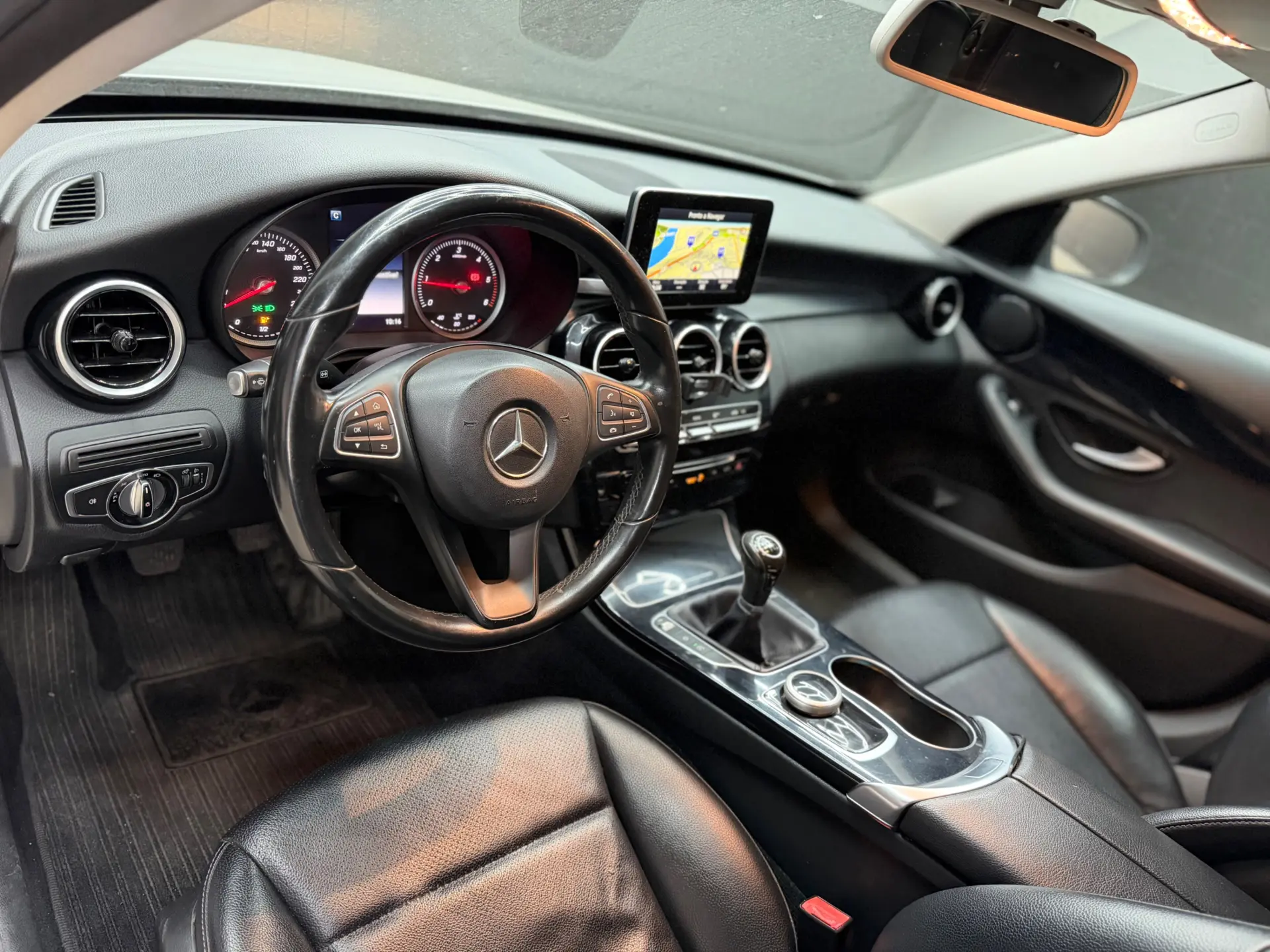 Mercedes-Benz C 180 BlueTEC AMG Line 6