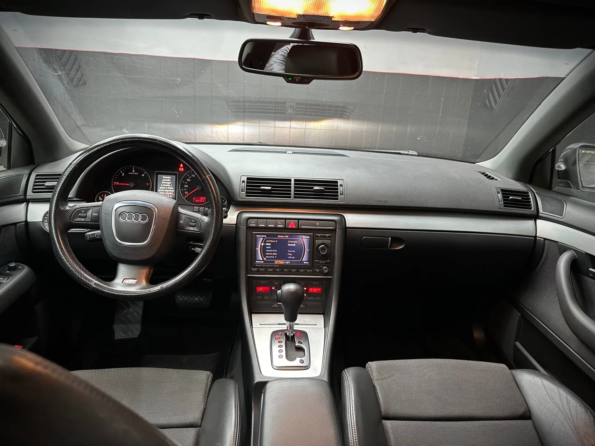 Audi A4 Avant 2.0 TDi Multitronic 10