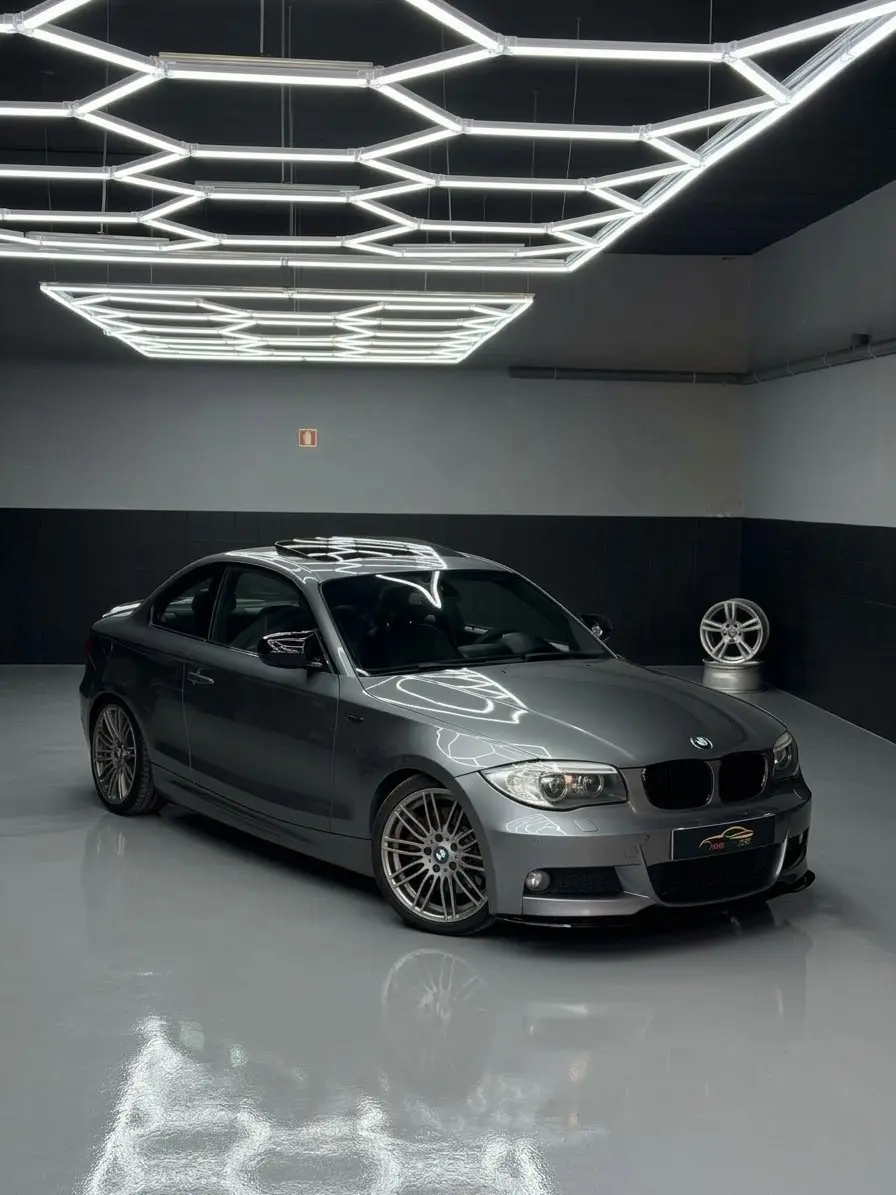 BMW 123 d 2