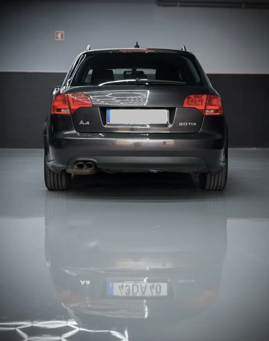 Audi A4 Avant 2.0 TDi Multitronic 4