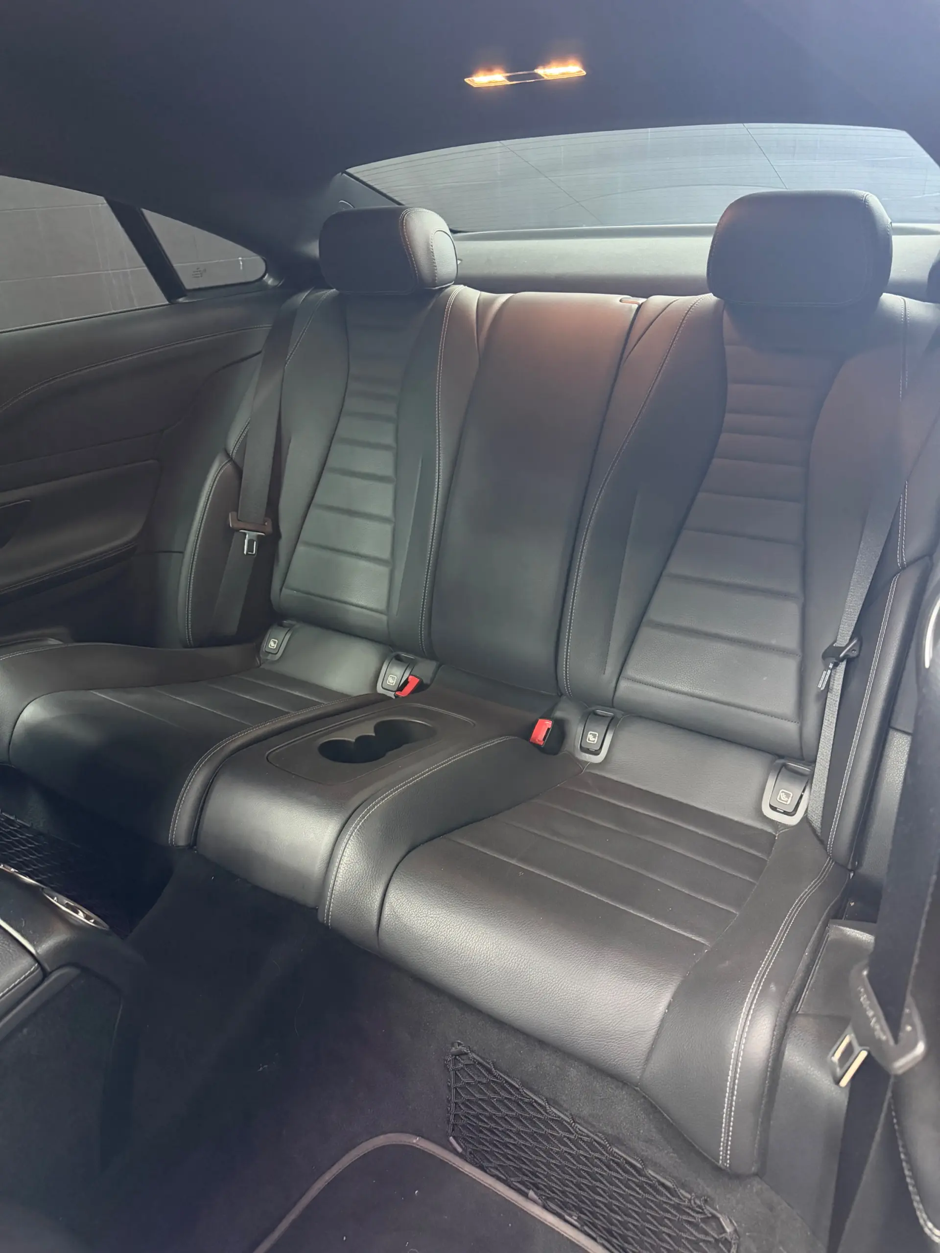 Mercedes-Benz E 300 d AMG Line Aut. 12