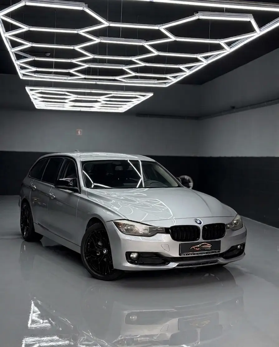 BMW 318 d Aut. 1