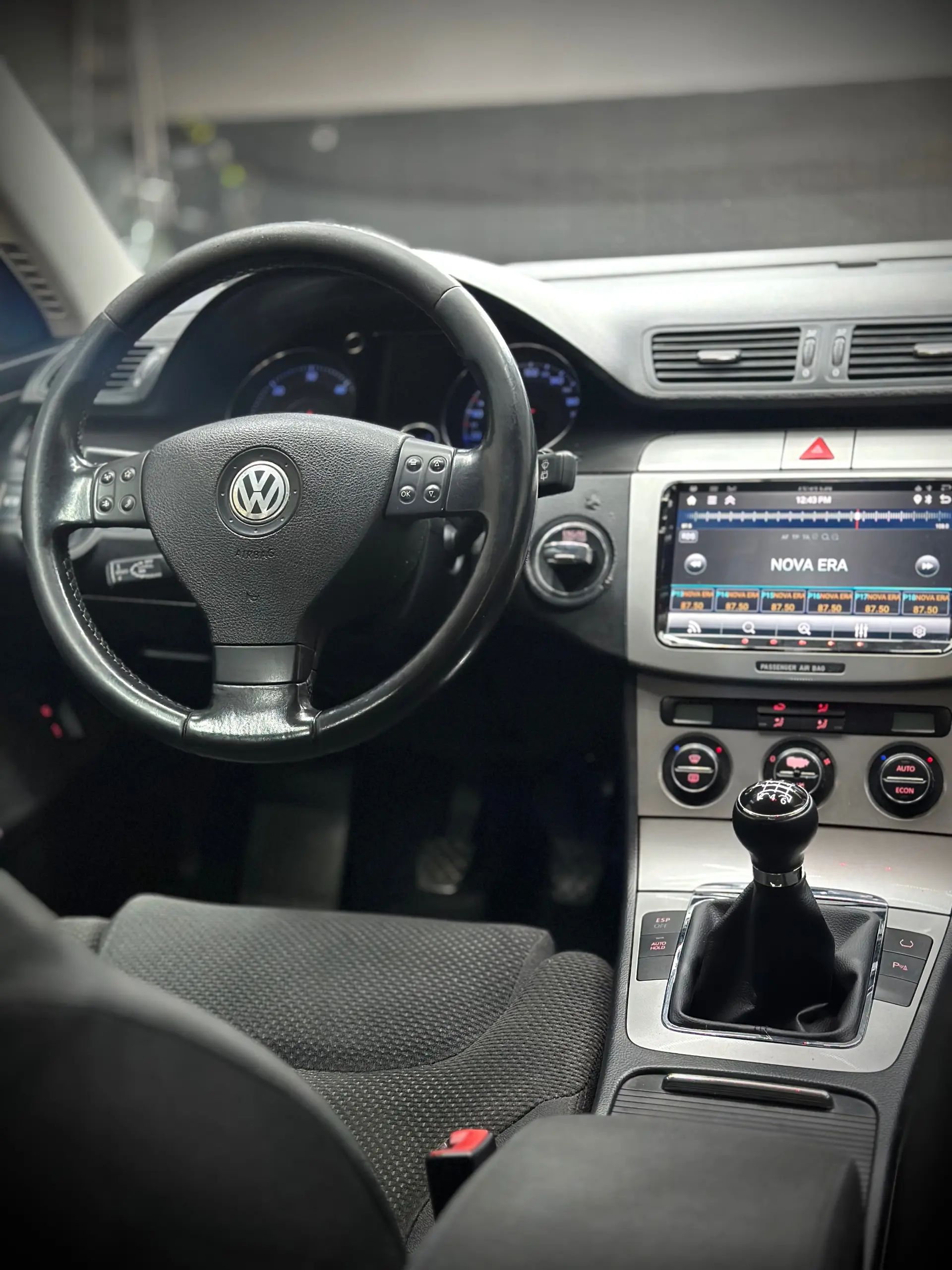 Volkswagen Passat 2.0 TDI Confortline 6