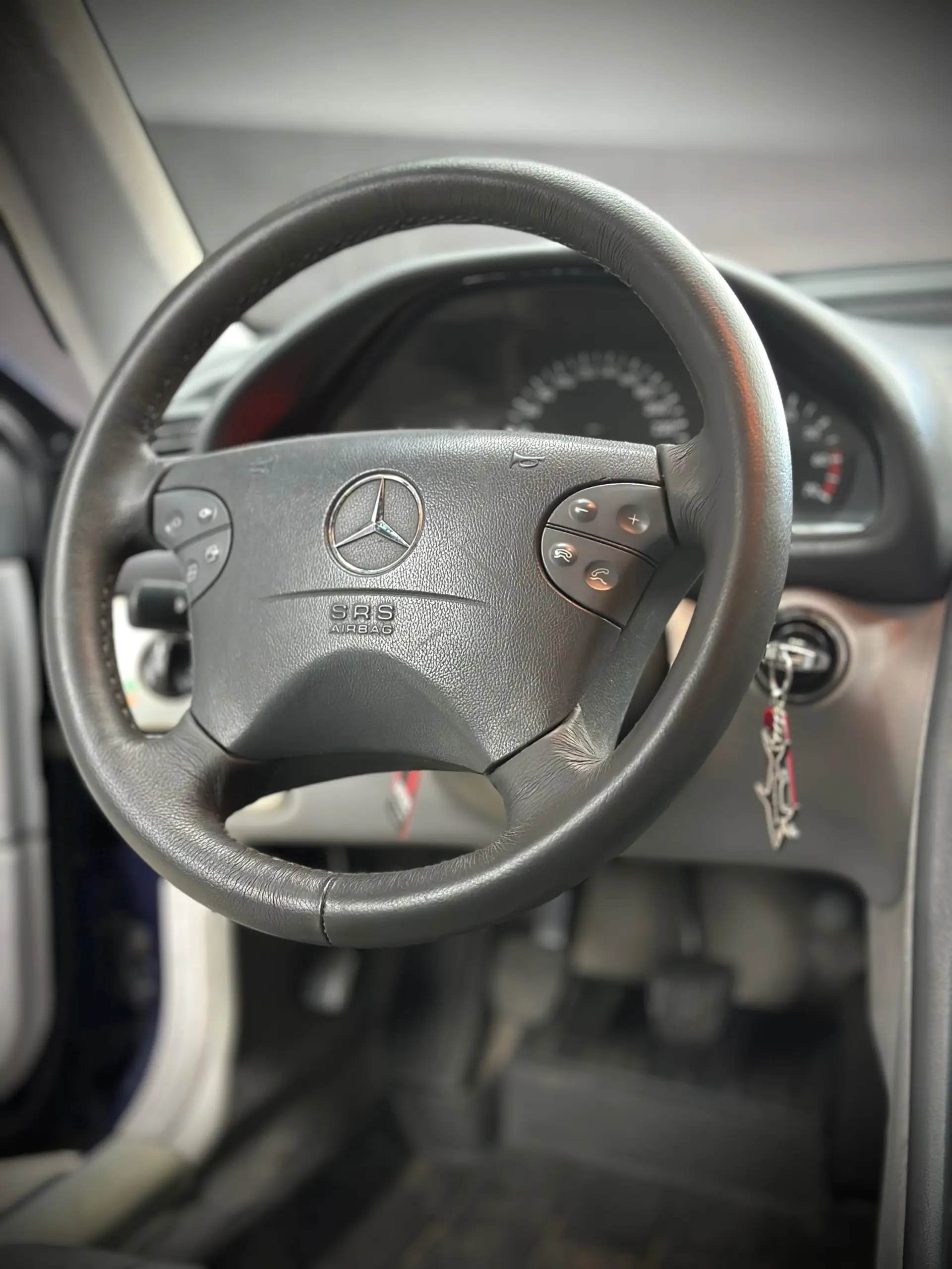 Mercedes-Benz CLK 230 Kompressor Avantgarde 8