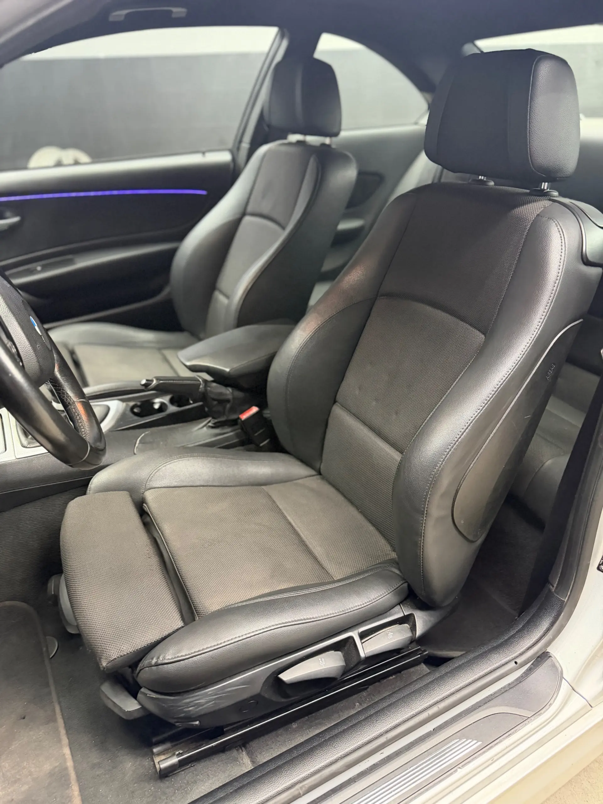 BMW 123 d Limited Edition Lifestyle c/ M Sport Pack 11