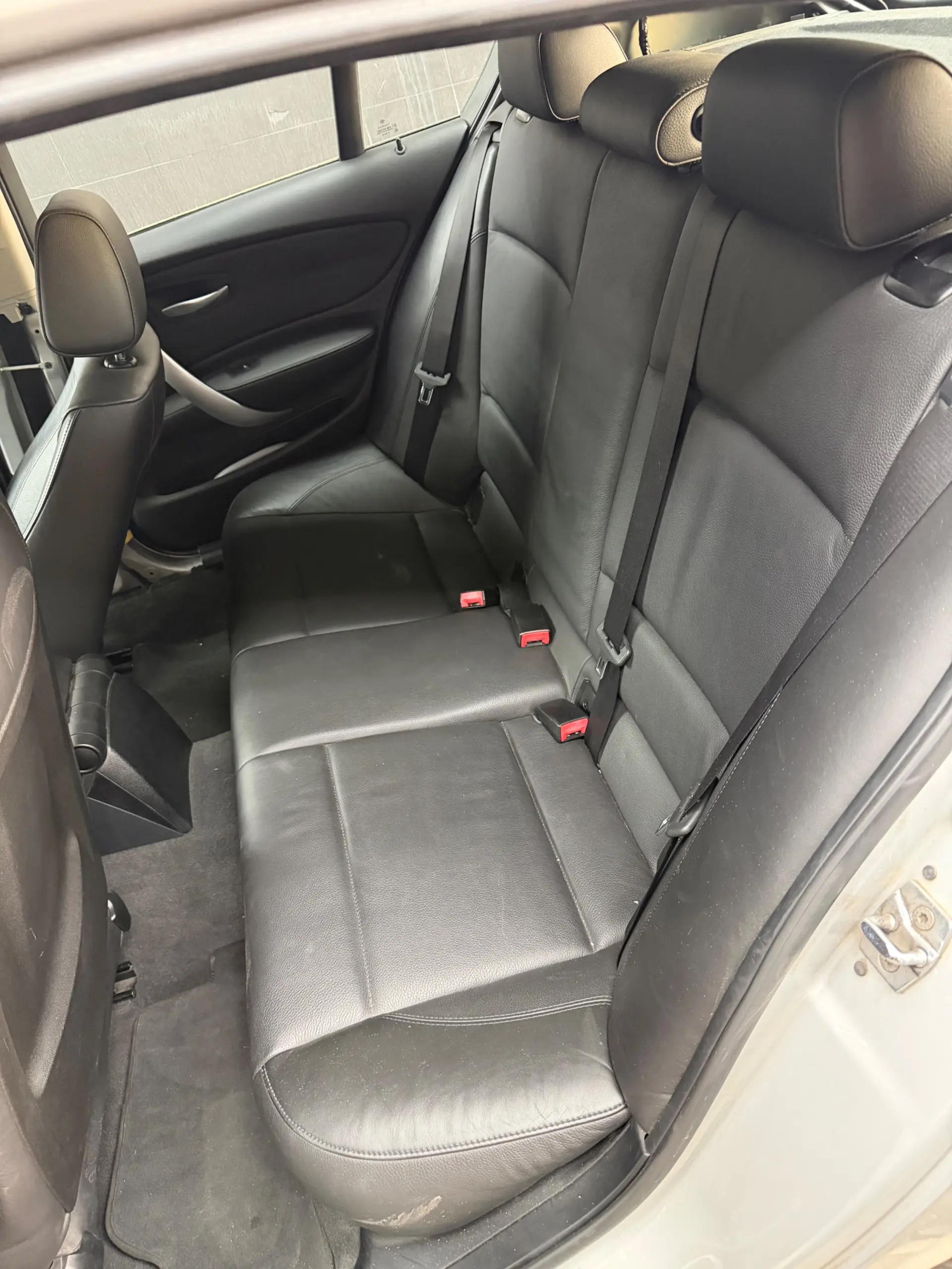 BMW 118 d Line Sport 8